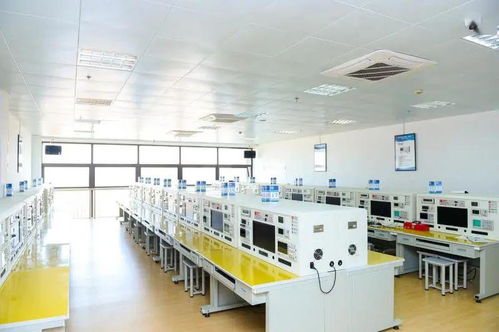 選擇上海市工程技術(shù)管理學(xué)校，成就工程管理服務(wù)的未來(lái)